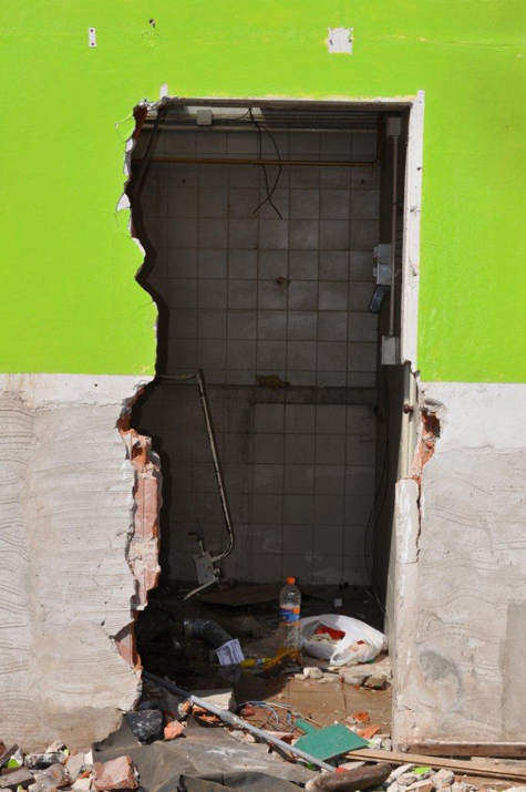 Pics of the Week Smash ::: Untitled © Alejandro Brave Photo of Buenos Aires Argentina Demolition