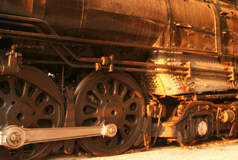 Pics of the Week HEAVY METAL ::: Rollin Thunder © Greg Ryden AIA