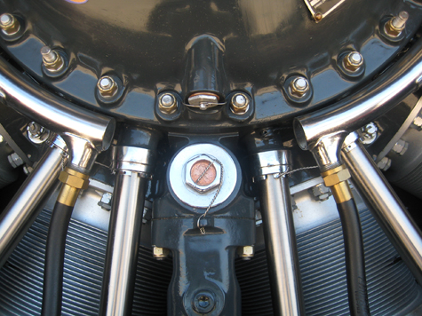 Pics of the Week Open 25 ::: Lucky Penny on an N3N BiPlane Radial Engine © Frank Vargas AIA